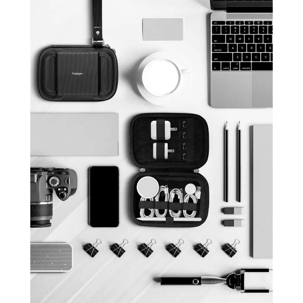 Spigen Gadget Pouch Rugged Armor Pro Travel Pouch Cable Organiser Passport Holder Travel Bag