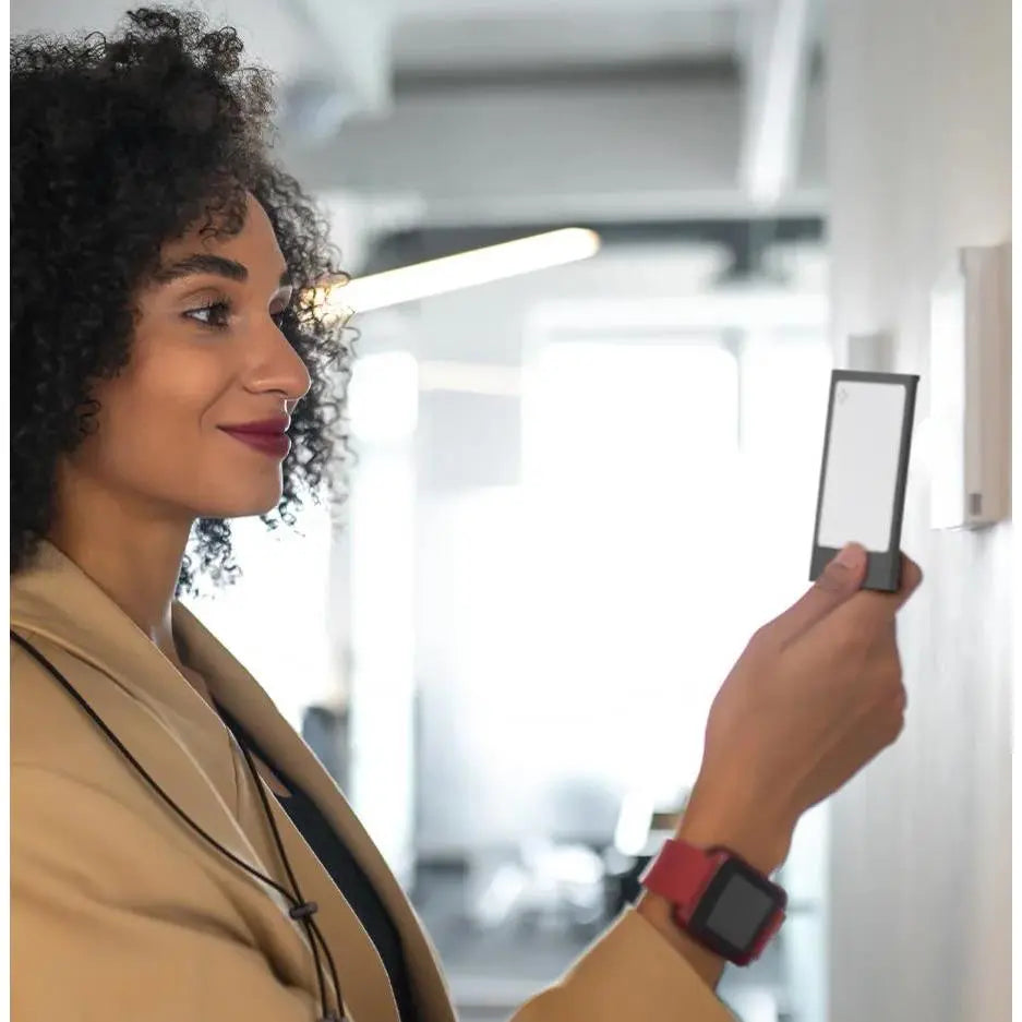 Spigen ID Badge Holder MagSlide Card Wallet Card Holder 2 Cards with Lanyard Strap Wrist Strap