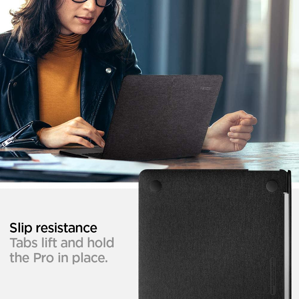 Macbook Pro 13 inch M2 / M1 Case Thin Fit